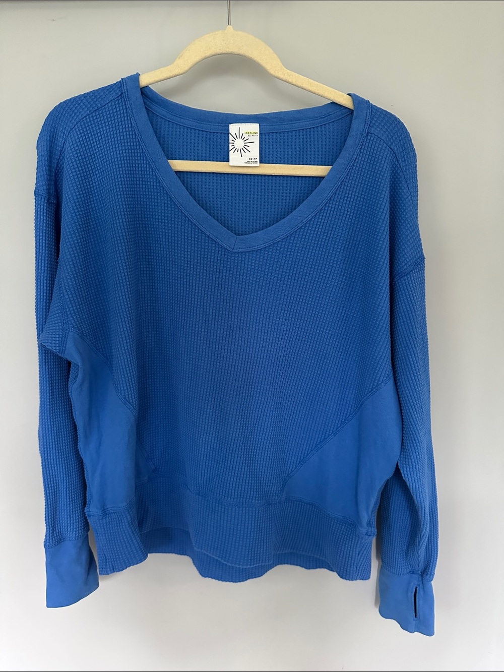Offline by aerie Cobalt Blue oversized V-Neck Waffle Knit Sweater xs
